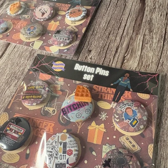 Stranger Things Button Pin Set - Picture 3 of 6